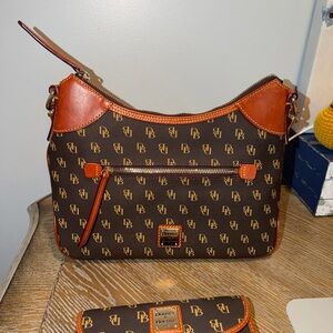 Dooney Bourke Gretta Handbag/ Wallet Hobo Brown Shoulder Bag Set